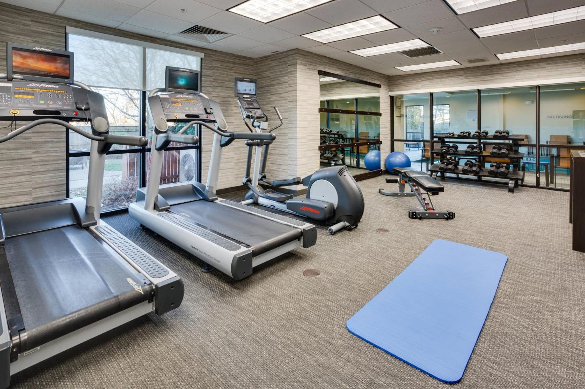 Courtyard By Marriott Providence Warwick Hotel Ngoại thất bức ảnh